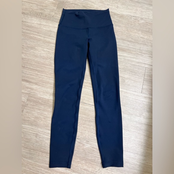 lululemon athletica Pants - Lululemon Wunder Train Contour Fit - size 4, navy blue